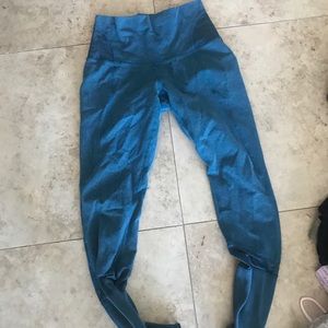 Discontinued lululemon leggings with stirrups